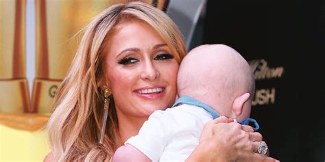 hijos de paris hilton|paris hilton y su hijo.